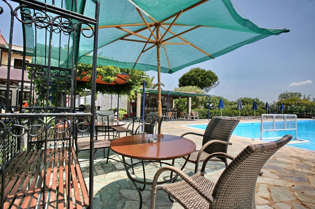 Hotel Pela Skala Kallonis Exterior foto